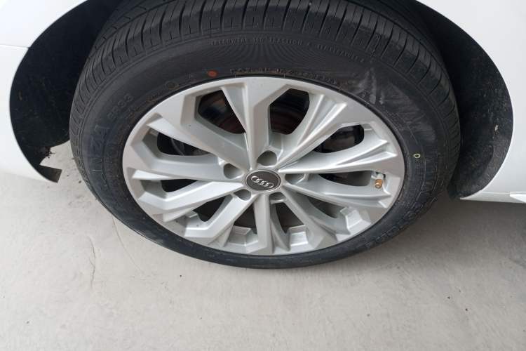 Used Audi A4L 2019 40 TFSI Ambition China VI