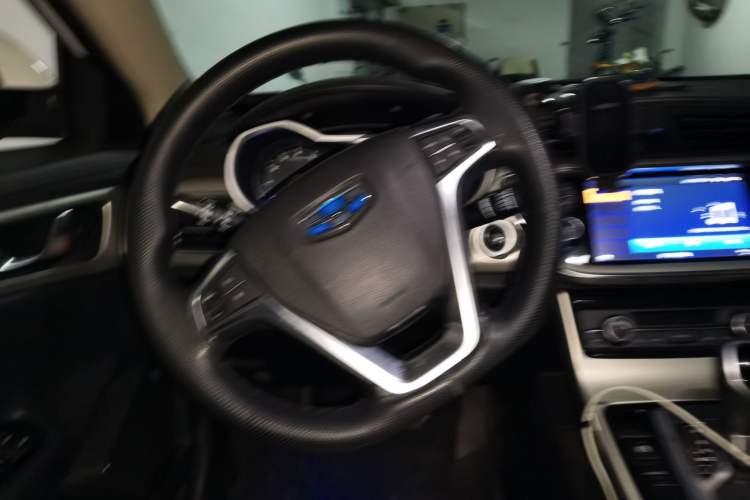 Used Geely Auto Emgrand GL 2017 1.8L DCT Elite Model
