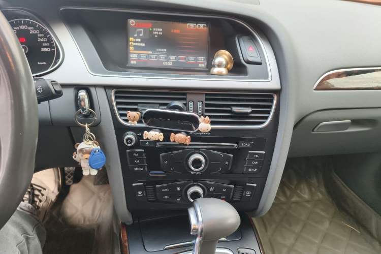 Used Audi A4L 2013 35 TFSI Automatic Comfort Model
