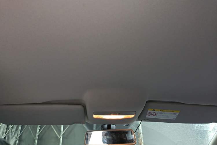 Used Volkswagen Polo 2014 1.6L Automatic Comfort Edition Headliner