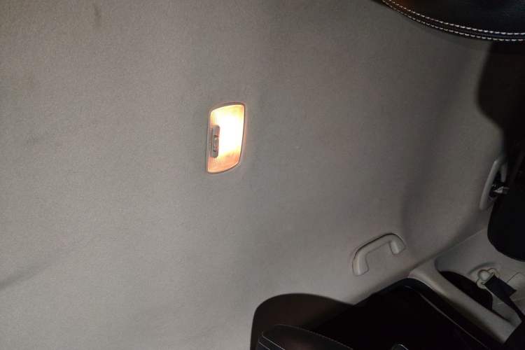 Used Honda Fit 2014 1.5L SE CVT Fashion Model
