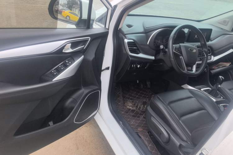 Used JAC Refine R3 2018 1.6L Manual Luxury Model