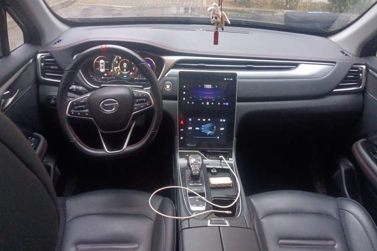 Used GAC Trumpchi GS4 PLUS 2022 270T Automatic Star Edition Center Console