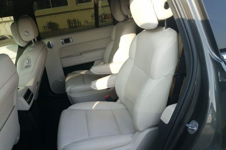 Used Li Auto L9 2022 Max model
