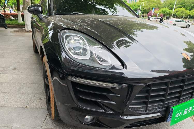 Used Porsche Macan 2016 Macan 2.0T
