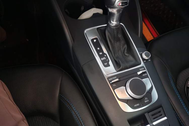 Used Audi A3 2019 Limousine 35 TFSI Fashion Edition China V standard