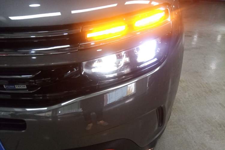 Used Citroen C5 AIRCROSS 2020 400THP Premium Edition Left Front Headlight