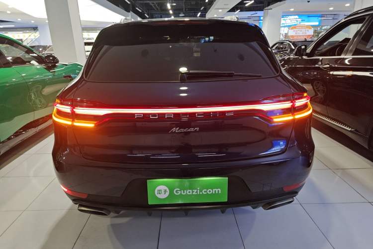 Used Porsche Macan 2021 Macan 2.0T
