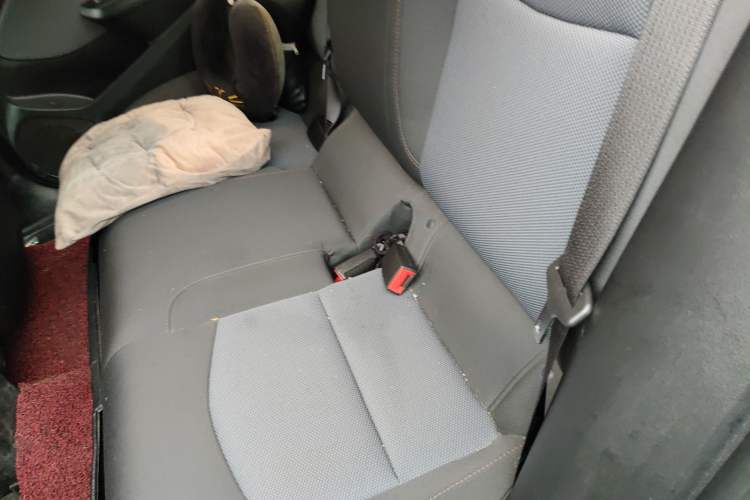 Used Chevrolet Cruze 2017 1.5L Automatic Pioneer Sunroof Edition
