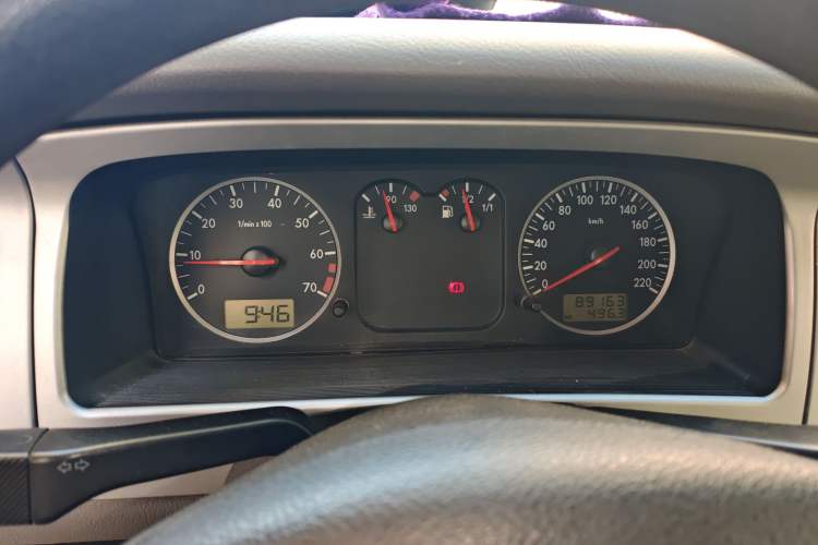 Used Volkswagen Santana Vista 2008 1.8L Manual Comfort Edition Instrument Cluster