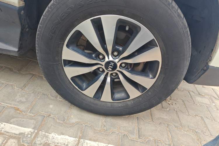 Used Kia Sportage 2013 2.0L Automatic Two-Wheel Drive GLS Trim