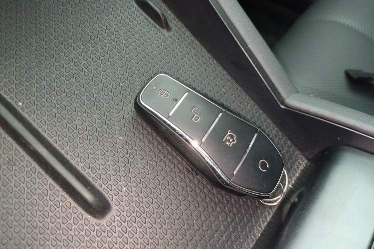 Used BYD Qin L 2024 DM-i 120KM Beyond Model Interior 1