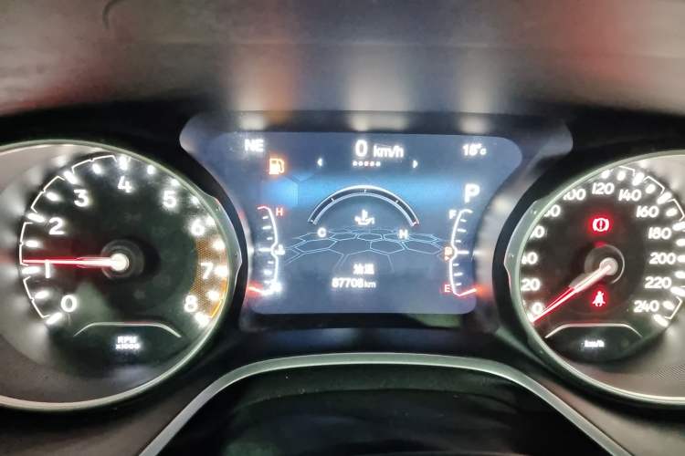 Used Jeep Compass 2017 200T Automatic Family Edition Instrument Cluster