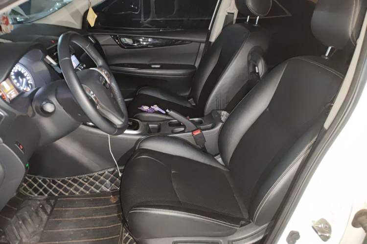 Used Nissan Tiida 2021 1.6L CVT Smart Drive Edition Left Front Seat