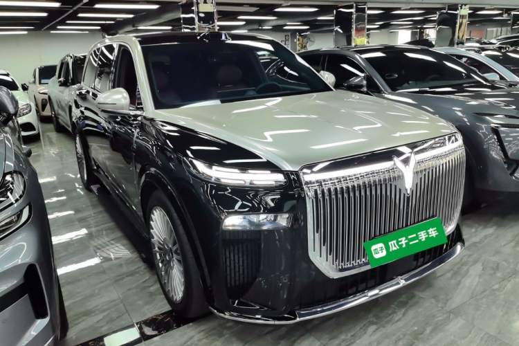 Used VOYAH Titan 2026 Model Max+ Front Right 45 Deg