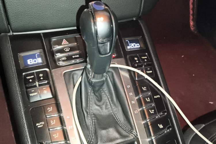 Used Porsche Macan 2014 Macan 2.0T Gear Lever