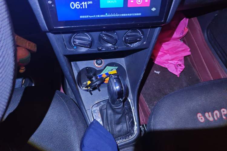 Used Volkswagen Polo 2016 1.6L Automatic Comfort Model
