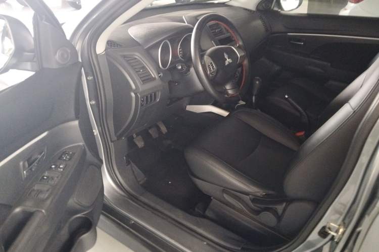 Used Mitsubishi ASX 2013 1.6L Manual Two-Wheel Drive Standard Edition Driver Seat