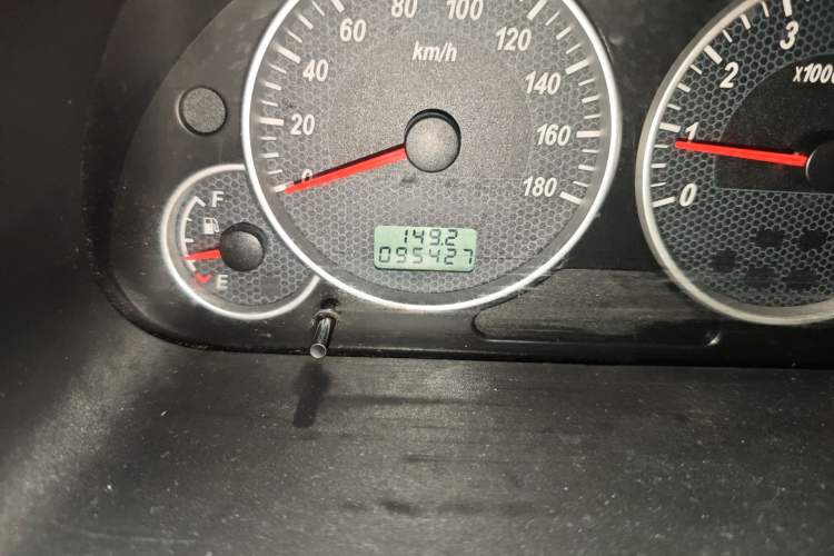 Used Dongfeng Xiaokang C35 2019 1.5L Base Version II Sedan China VI Emission Standard DK15 Odometer Close Up