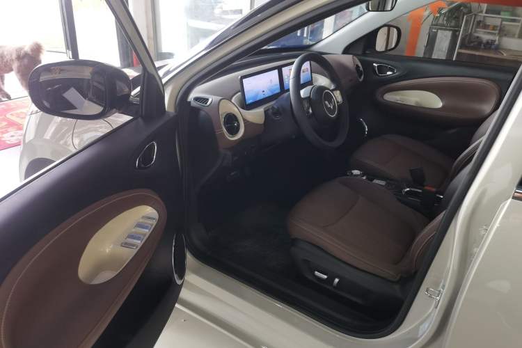 Used Wuling Bingo 2023 410 km Lingxi Deluxe Edition