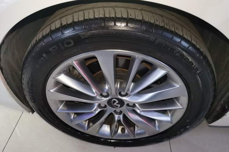 Used Infiniti Q50L 2021 2.0T Enjoyment Edition
