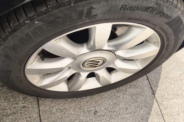 Used Buick Park Avenue 2011 Bao'ao Forum Commemorative Edition Right Front Wheel Hub