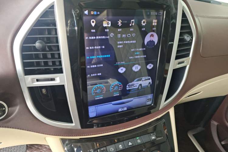 Used Mercedes-Benz Vito 2018 2.0T Business Version China VI Emission Standard Audio And AC Panel