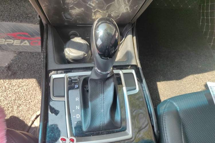 Used Hyundai Mistra 2016 1.8L Automatic Deluxe DLX Model Gear Lever