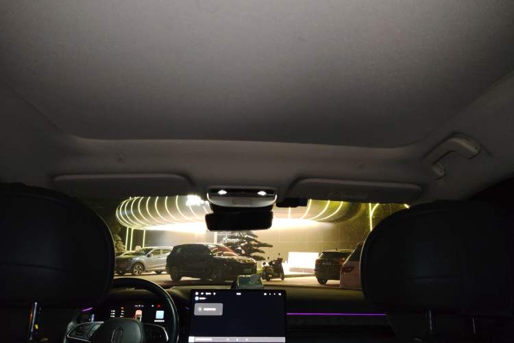 Used Hima AITO M5 2022 Range-Extended Rear-Drive Standard Version Headliner