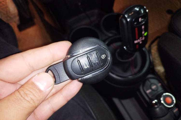 Used MINI 2018 2.0T COOPER S Racing Driver Vehicle Key