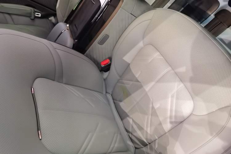 Used Zeekr MIX 2025 Long-Range Intelligent Driving Edition