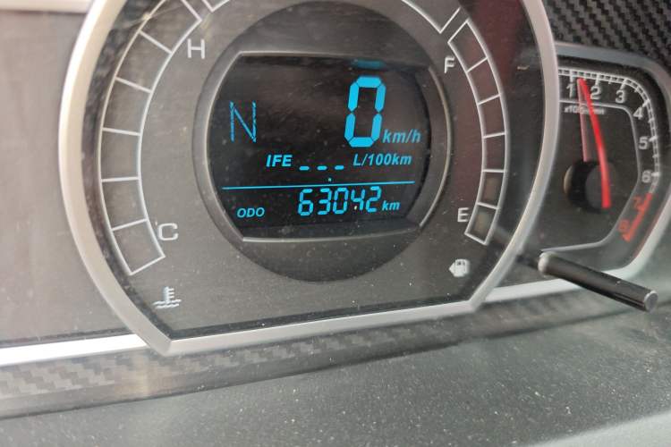 Used Haval H1 2016 Red-Label 1.5L AMT Luxury Model