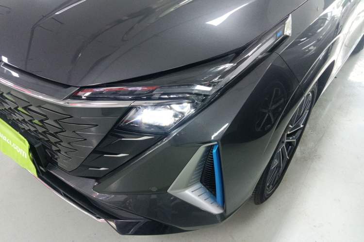 Used CHANGAN OSHAN Z6 New Energy 2023 ZhiDian iDD 150KM Flagship PLUS
