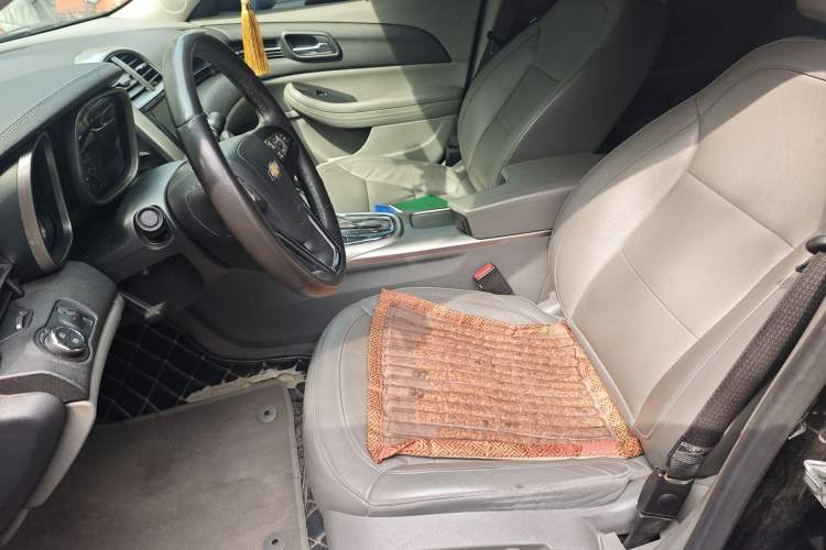 Used Chevrolet Malibu 2014 2.0L Automatic Luxury Edition Left Front Seat