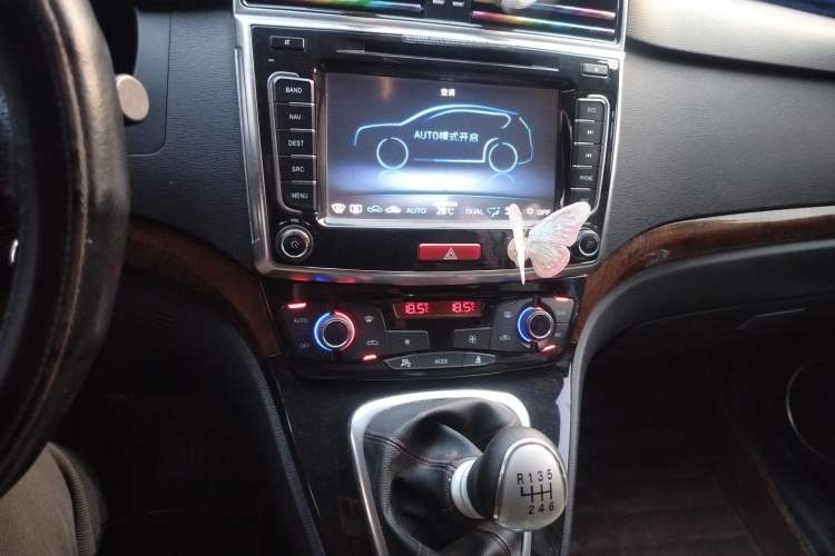 Used Haval H6 2014 Sport Version 1.5T Manual Two-Wheel Drive Elite Edition