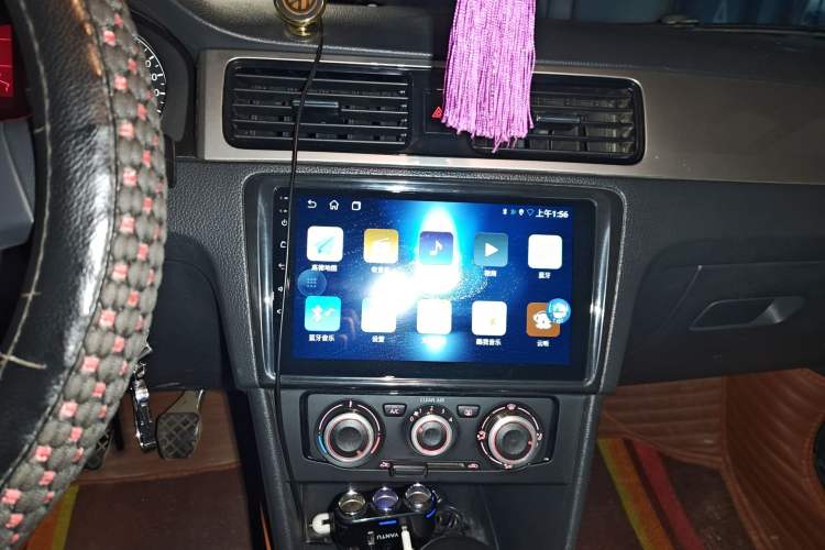 Used Volkswagen Santana 2015 HaoNa 1.6L Manual Fashion Edition Audio And AC Panel