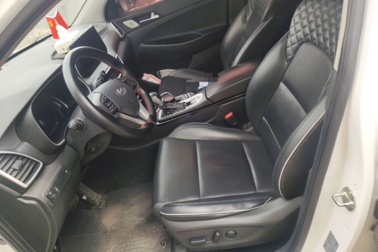 Used Hyundai Tucson 2019 280TGDi Dual-Clutch Two-Wheel Drive Fashion Edition China VI Standard Left Front Seat