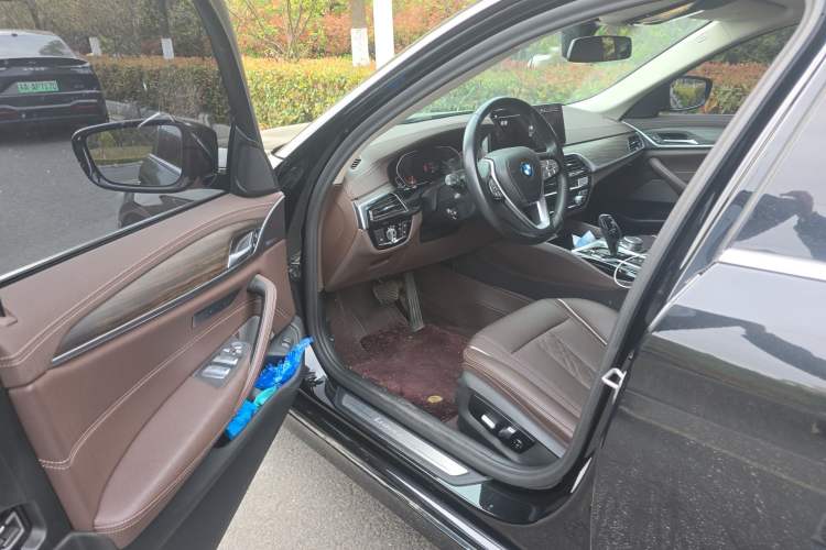 Used BMW 5 Series 2021 530Li Leading Luxury Package