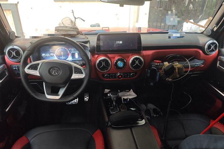 Used BAIC Off-Road BJ40 2019 PLUS 2.3T Automatic Four-Wheel Drive Premium Edition China VI Center Console