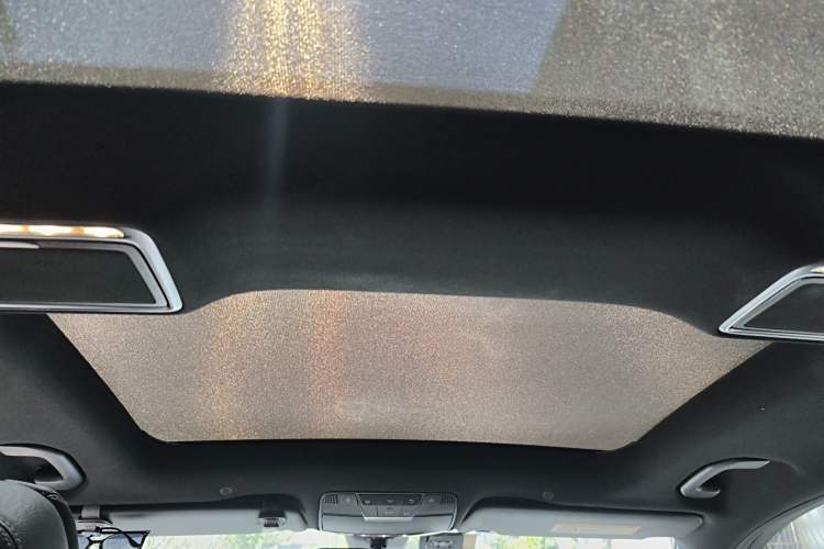 Used Mercedes-Benz GLC 2022 Refreshed GLC 300 L 4MATIC Dynamic Edition Prestige Version Headliner