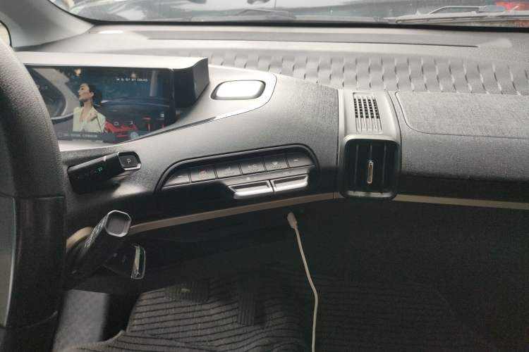 Used Baojun KiWi EV 2022 Designer Lite Edition Lithium Iron Phosphate