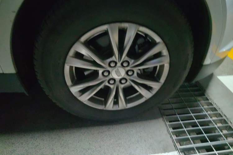 Used Cadillac XT5 2020 Revised Version 28T Luxury Edition
