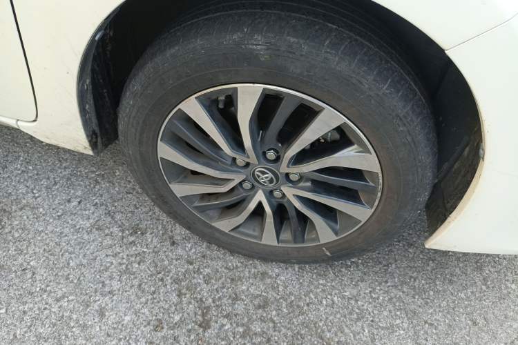 Used Toyota Corolla Hybrid E+ 2019 1.8L E-CVT Leading Edition
