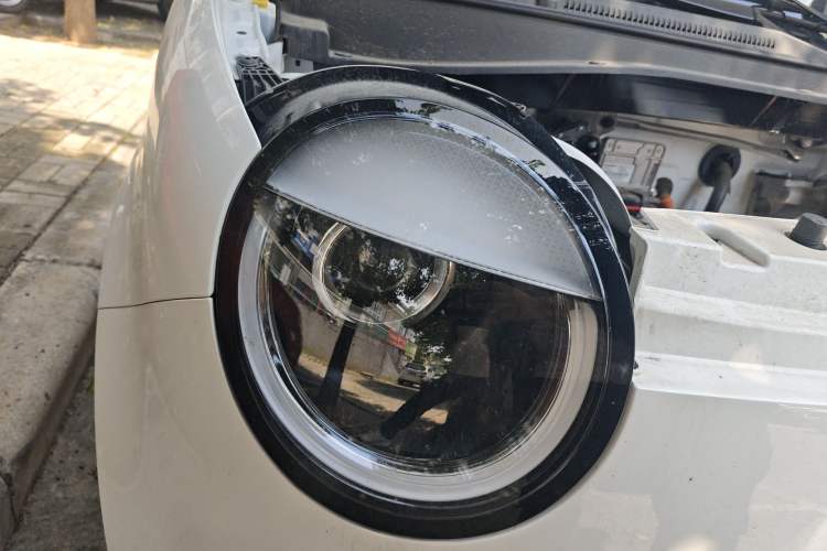 Used CHANGAN NEVO Lumin 2023 205km Xiangqin Version Right Front Headlight