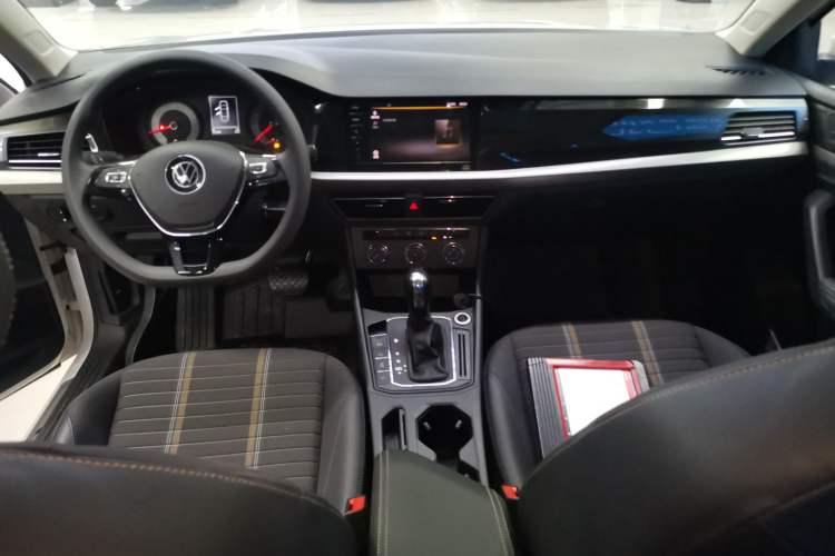 Used Volkswagen Lavida 2021 280TSI DSG Comfort Edition
