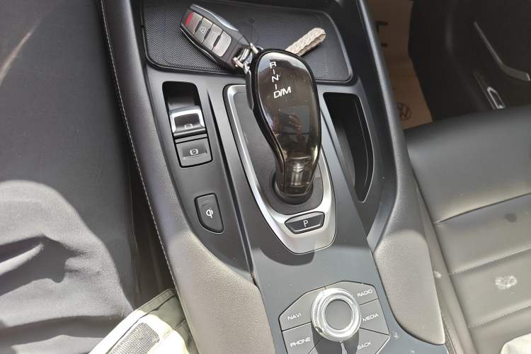 Used Haval F7 2019 2.0T Four-Wheel Drive iJoy China VI Standard
