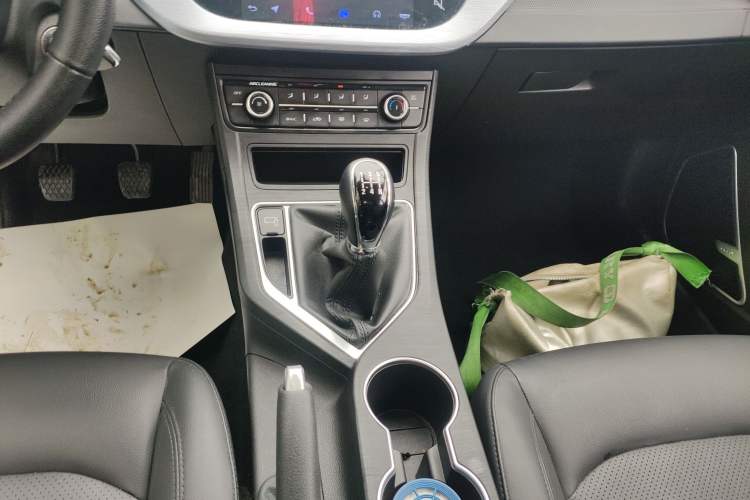 Used Geely Auto Vision 2020 Revised 1.5L Manual Asian Games Edition