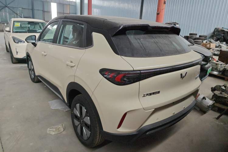 Used Wuling Bingo S 2025 Model 430km Deluxe Edition