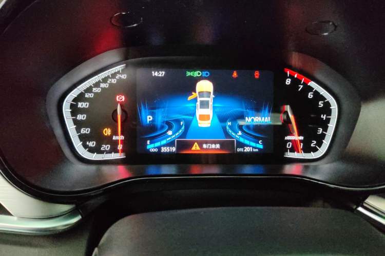 Used Changan CS85 COUPE 2019 1.5T DCT Version China VI Standard