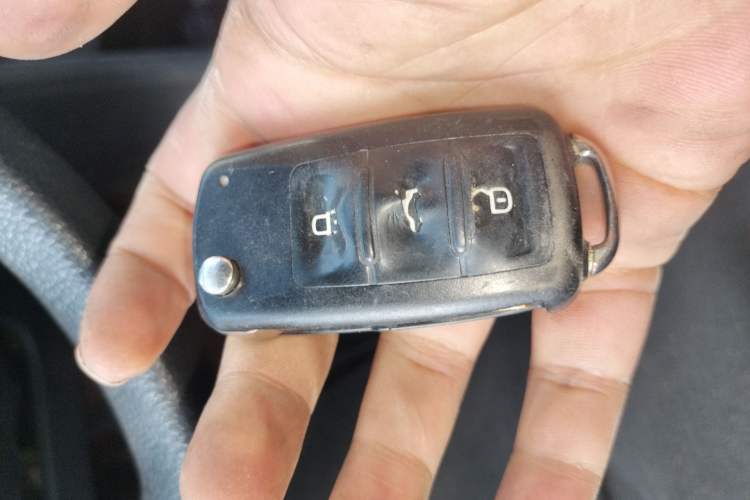 Used Volkswagen Santana 2013 1.4L Manual Comfort Edition